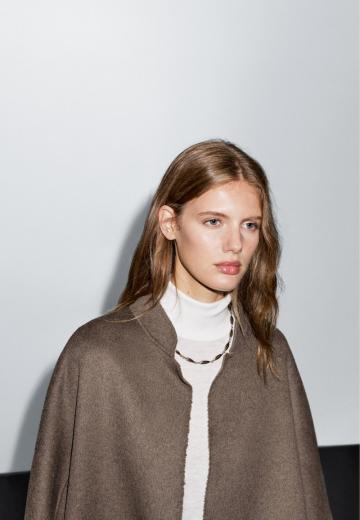 Шерстяное пальто