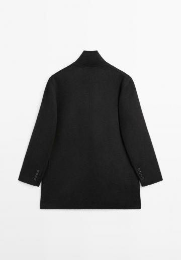 Короткое пальто