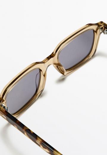 Солнечные очки