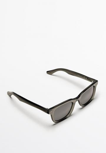 Солнечные очки