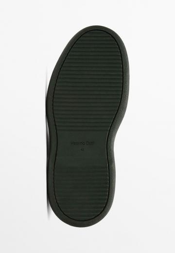 Ботинки на шнуровке