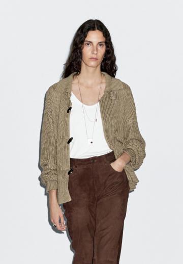 Вязаная кофта