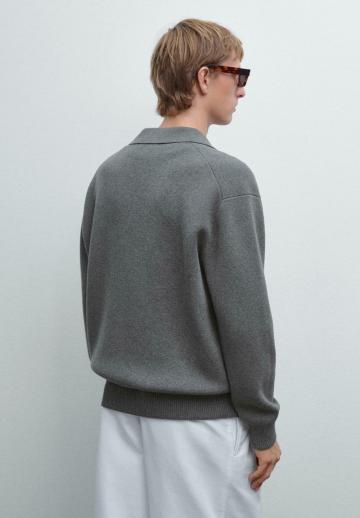 Вязаная кофта