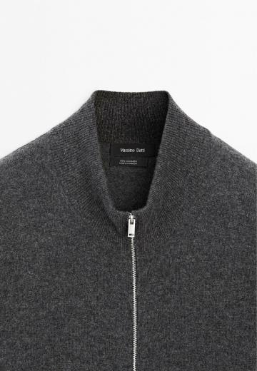 Вязаная кофта