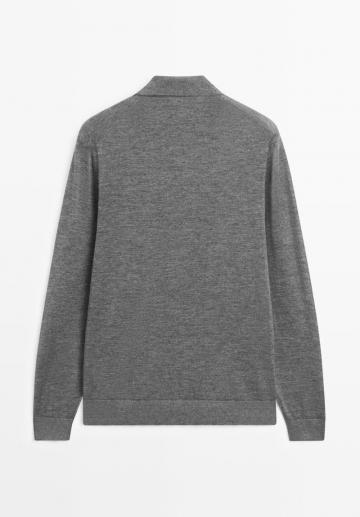 Вязаная кофта