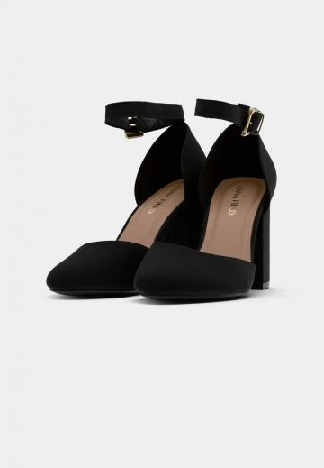 Туфли с ремешком