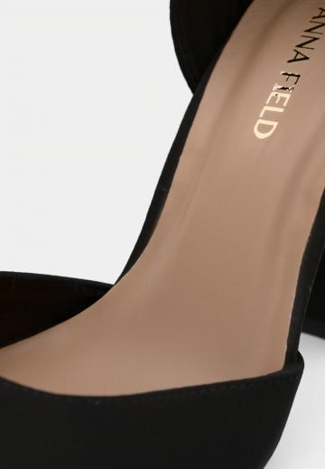 Туфли с ремешком