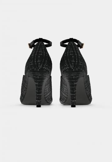 Туфли с ремешком