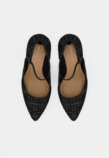 Туфли с ремешком