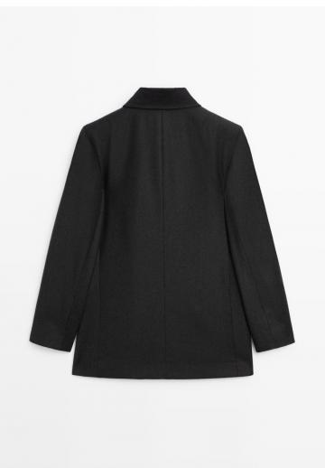 Короткое пальто