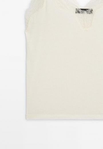 Топ на бретельках