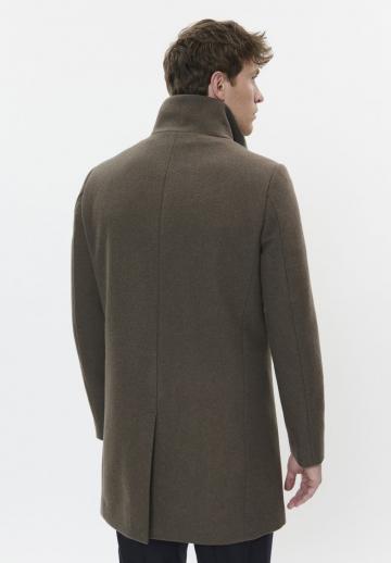 Короткое пальто