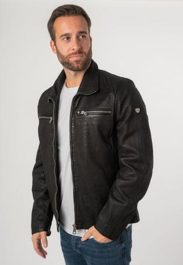 Кожаная куртка