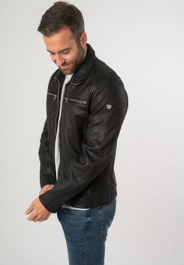 Кожаная куртка