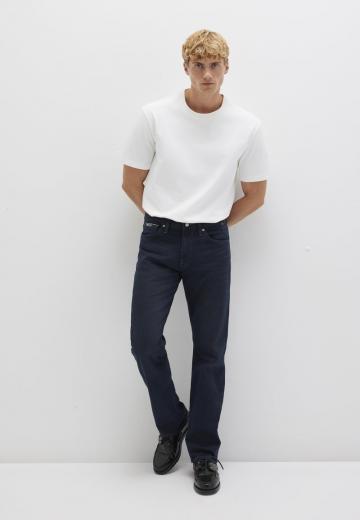 Прямые джинсы