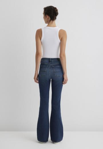 Клешеные брюки