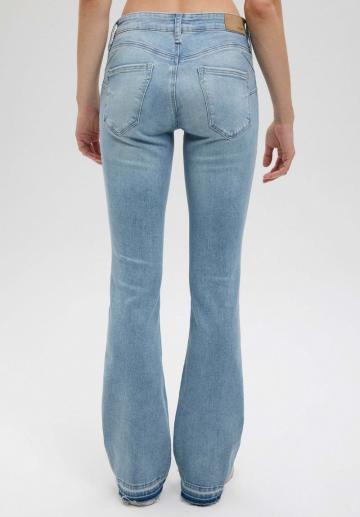 Клешеные брюки