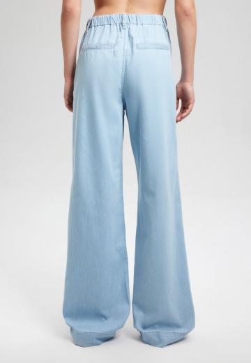 Свободные джинсы