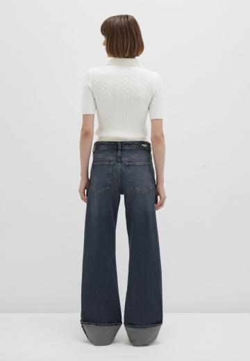 Клешеные джинсы