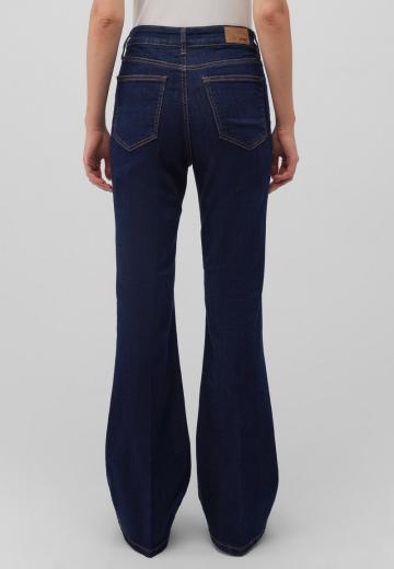 Клешеные брюки