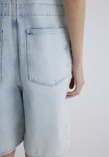 Джинсовый комбинезон