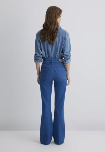 Клешеные брюки