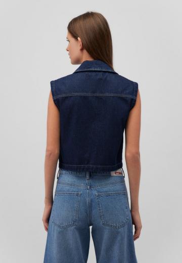 Короткая куртка