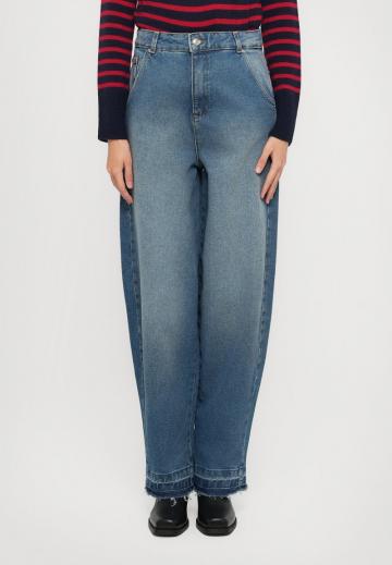 Свободные джинсы