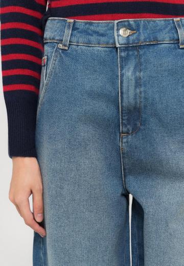 Свободные джинсы