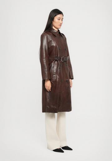 Кожаное пальто