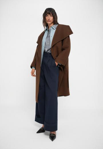 Шерстяное пальто