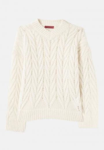 Пуловер с вырезом V