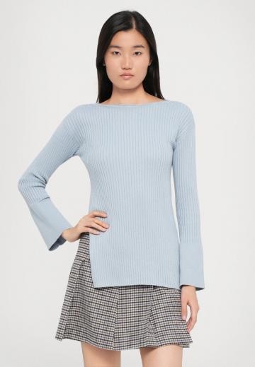 Длинный пуловер