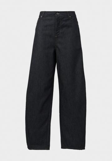 Свободные джинсы