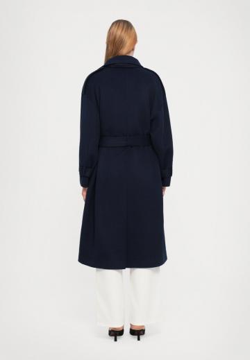 Шерстяное пальто