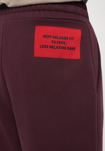 Спортивные штаны