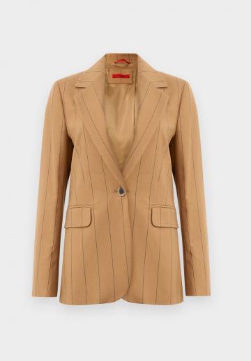 Длинный блейзер