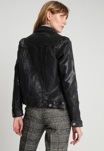 Кожаная куртка