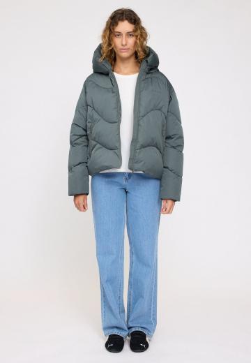 Зимняя куртка