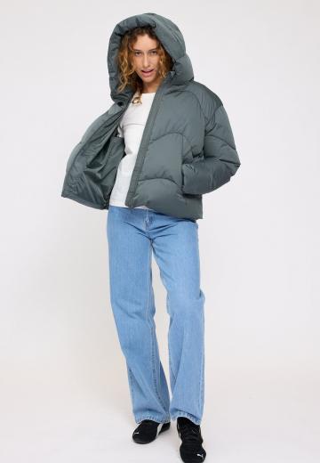 Зимняя куртка