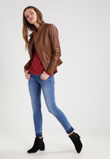 Кожаная куртка