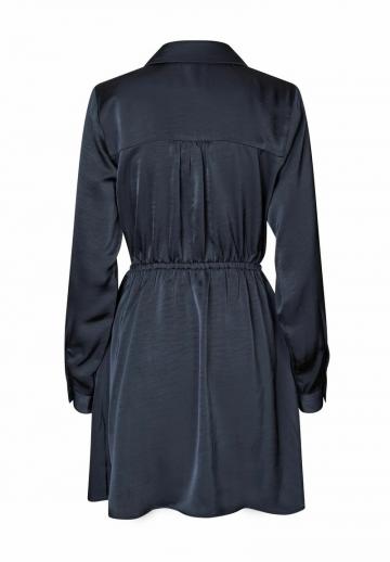 Короткое платье