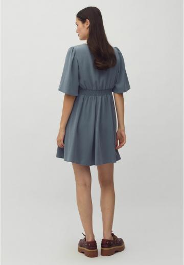 Короткое платье