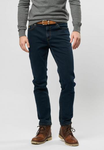 Узкие джинсы