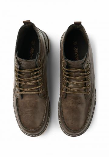 Ботинки на шнуровке