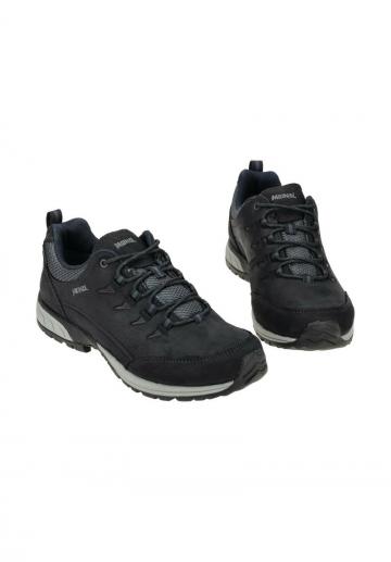 Походная обувь