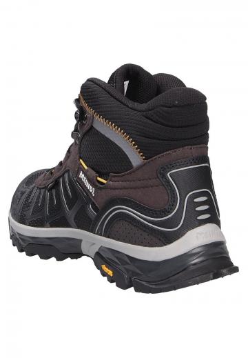 Походные ботинки