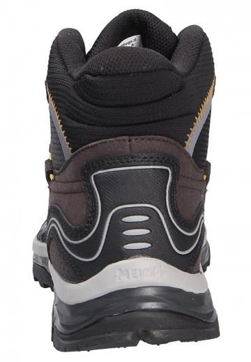 Походные ботинки