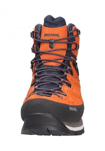 Походные ботинки