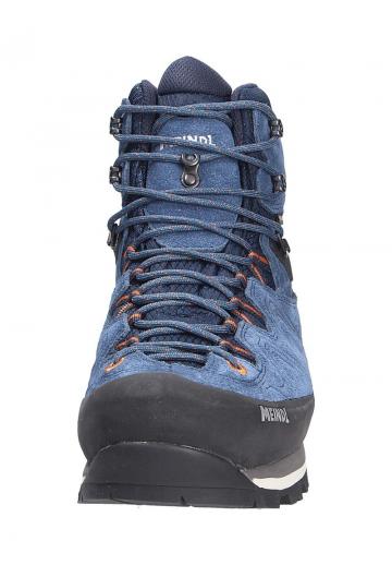 Походные ботинки